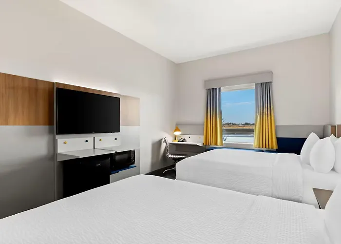Holiday Inn Express & Suites George - Quincy South By Ihg