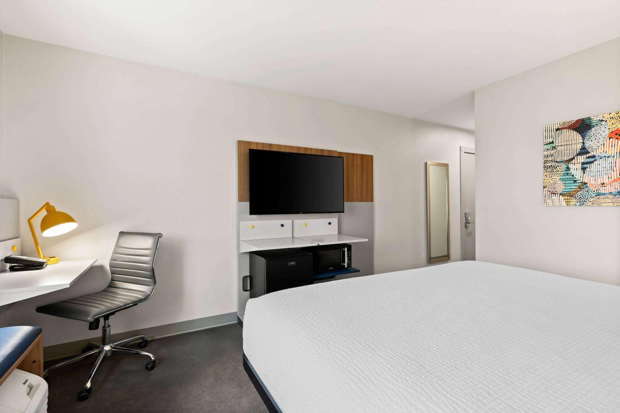 Express & - Quincy South By Ihg Hotel George
